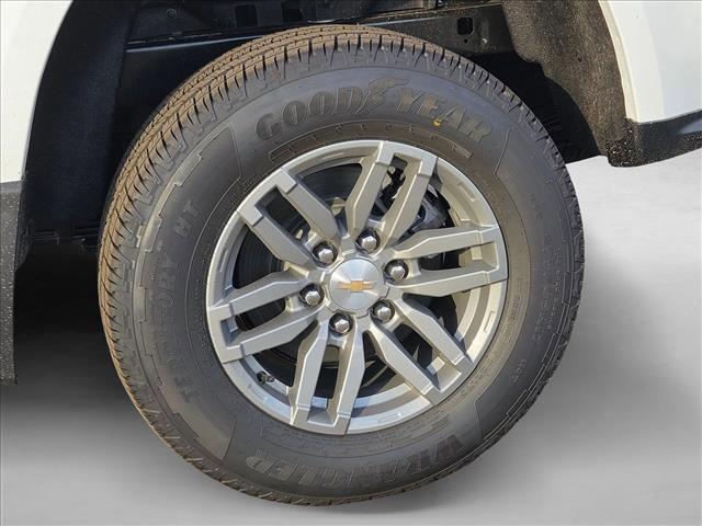 new 2026 Chevrolet Colorado car, priced at $35,990