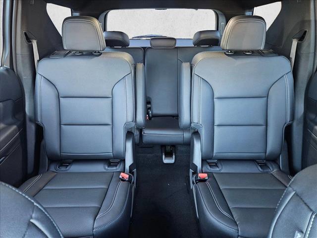 new 2026 Chevrolet Traverse car, priced at $42,990