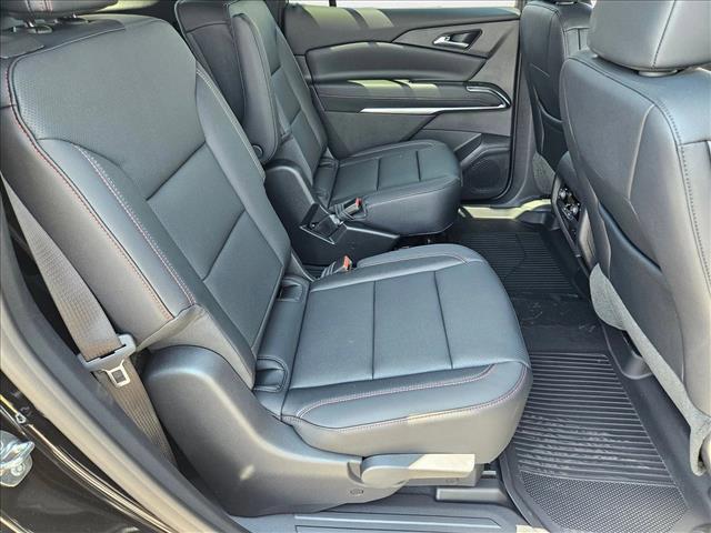 new 2026 Chevrolet Traverse car, priced at $52,217
