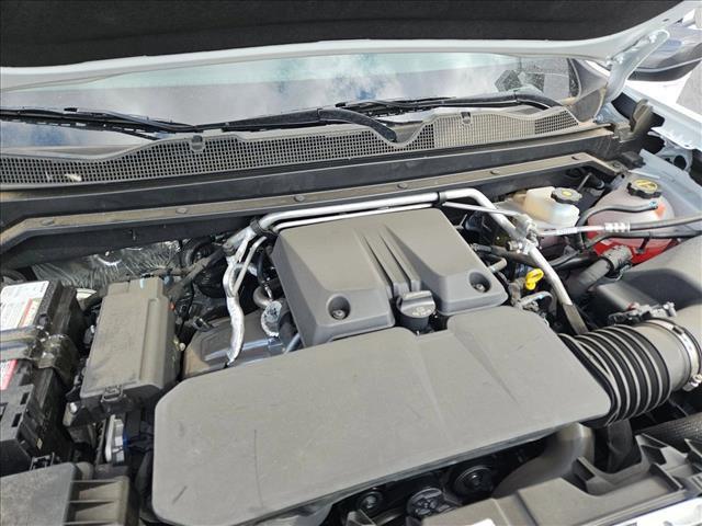 new 2025 Chevrolet Colorado car, priced at $32,490