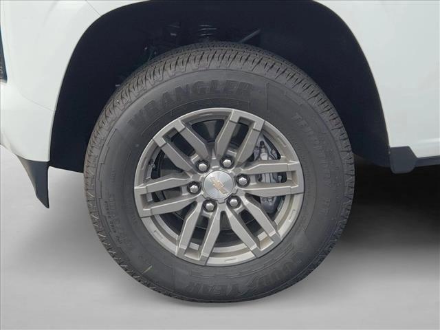 new 2025 Chevrolet Colorado car, priced at $32,490