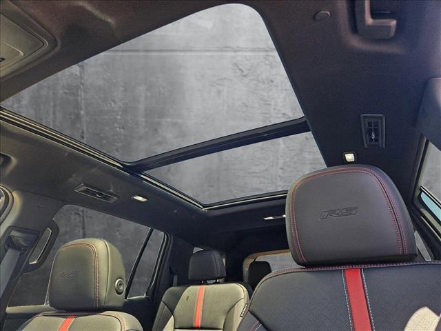 new 2025 Chevrolet Traverse car, priced at $54,990