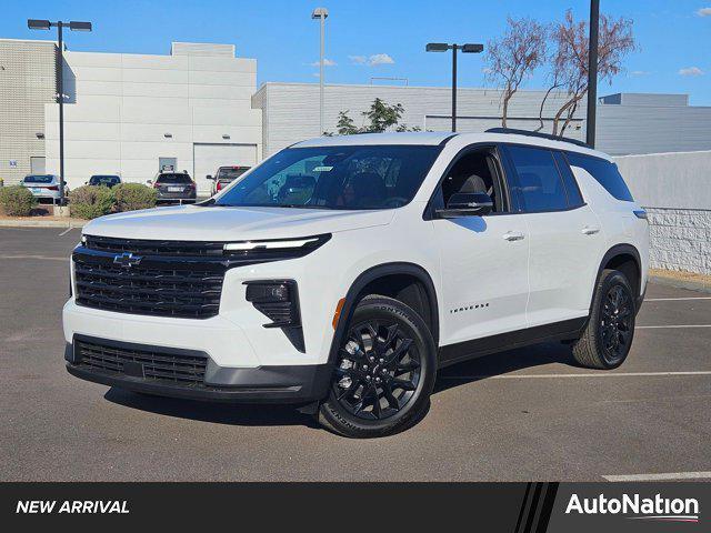 new 2025 Chevrolet Traverse car, priced at $45,055