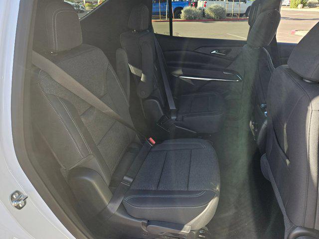 new 2025 Chevrolet Traverse car, priced at $45,055