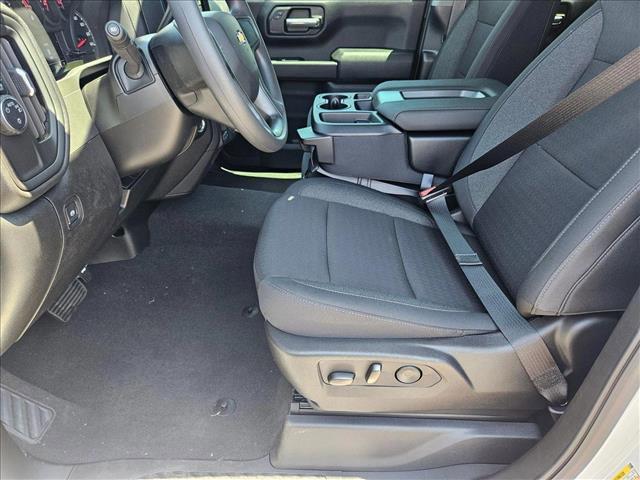 new 2025 Chevrolet Silverado 1500 car, priced at $41,990
