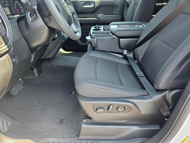 new 2025 Chevrolet Silverado 1500 car, priced at $35,990