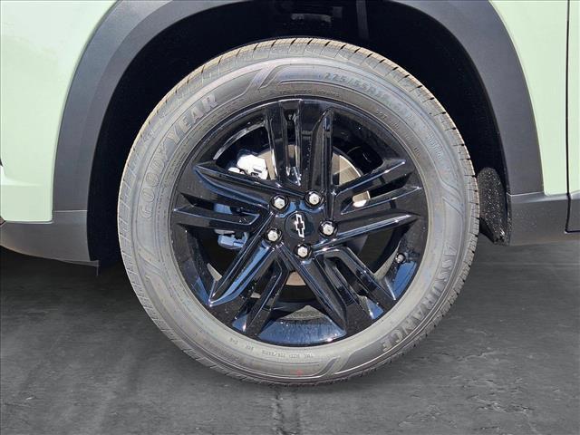 new 2025 Chevrolet Trax car, priced at $24,990
