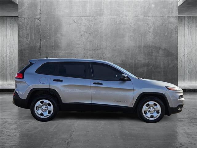 used 2016 Jeep Cherokee car, priced at $11,991