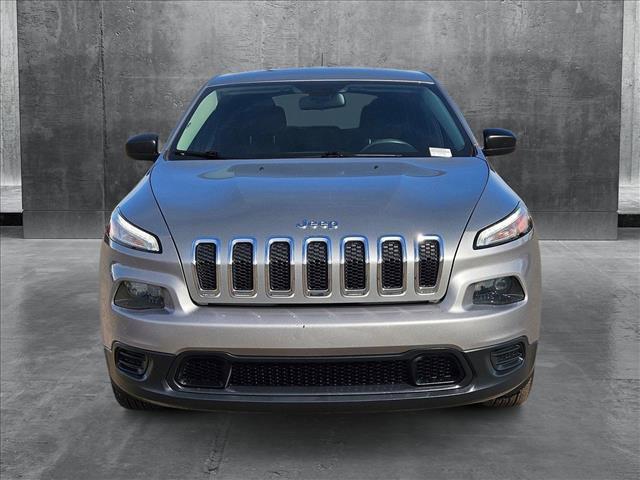 used 2016 Jeep Cherokee car, priced at $11,991