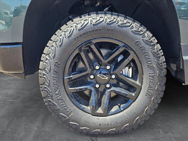 new 2025 Chevrolet Silverado 1500 car, priced at $45,240