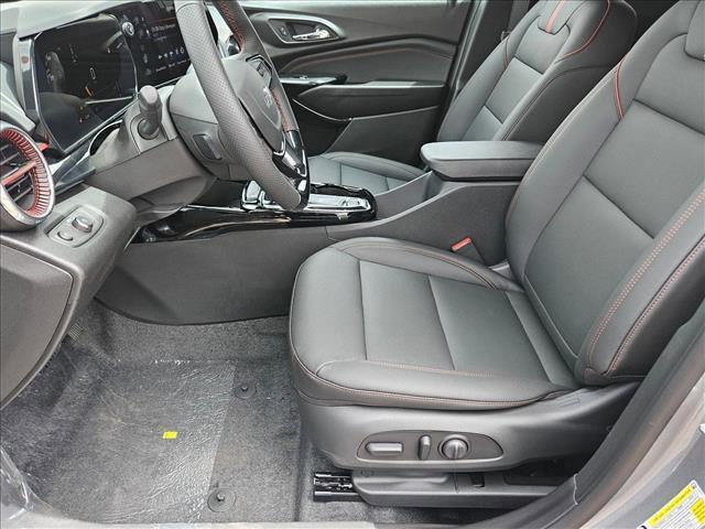 new 2025 Chevrolet Trax car, priced at $25,673
