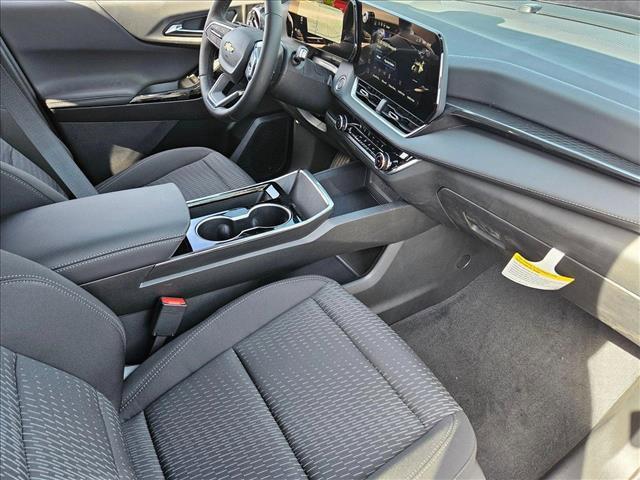 new 2025 Chevrolet Equinox car, priced at $25,990