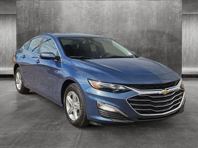 new 2025 Chevrolet Malibu car, priced at $22,990