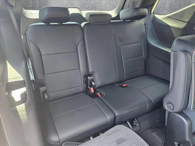 new 2025 Chevrolet Traverse car, priced at $54,990