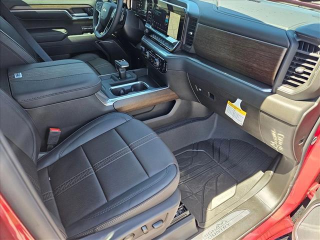 new 2025 Chevrolet Silverado 1500 car, priced at $60,990
