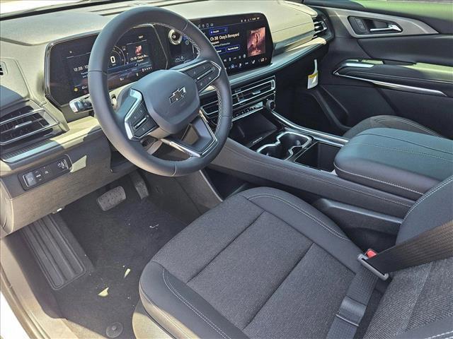 new 2025 Chevrolet Traverse car, priced at $42,894
