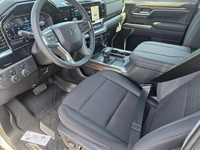 new 2025 Chevrolet Silverado 1500 car, priced at $58,582