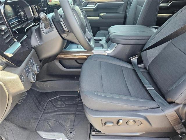 new 2025 Chevrolet Silverado 1500 car, priced at $58,582