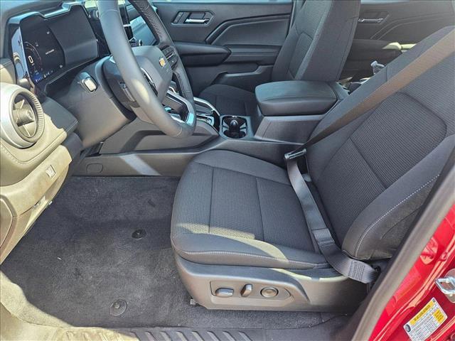 new 2025 Chevrolet Colorado car, priced at $34,990