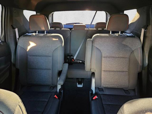 used 2024 Chevrolet Traverse car, priced at $45,991