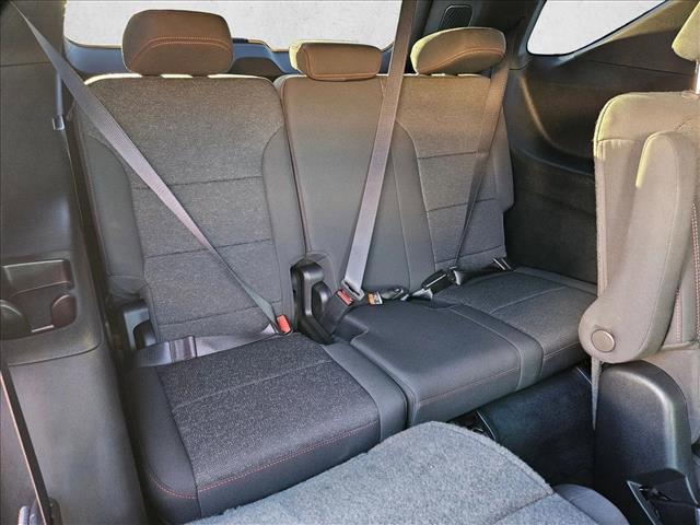 used 2024 Chevrolet Traverse car, priced at $45,991