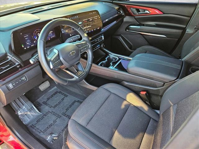 used 2024 Chevrolet Traverse car, priced at $45,991