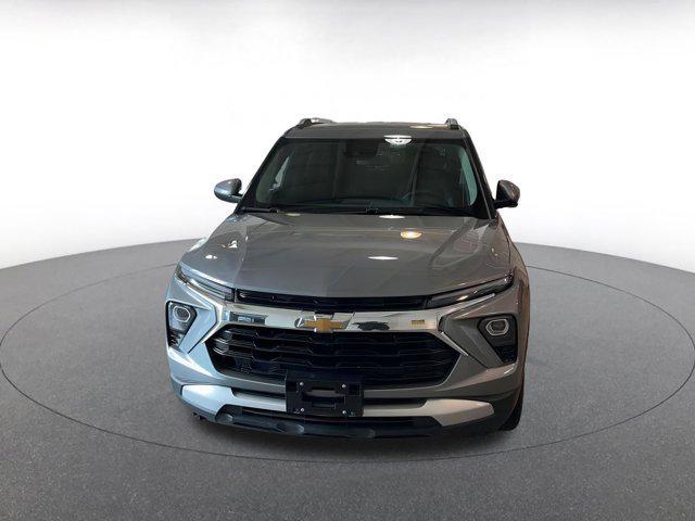 used 2024 Chevrolet TrailBlazer car, priced at $21,367