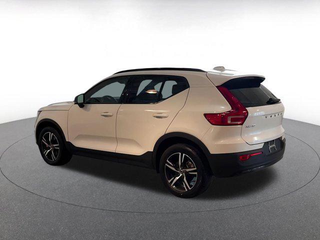 used 2024 Volvo XC40 car, priced at $25,694