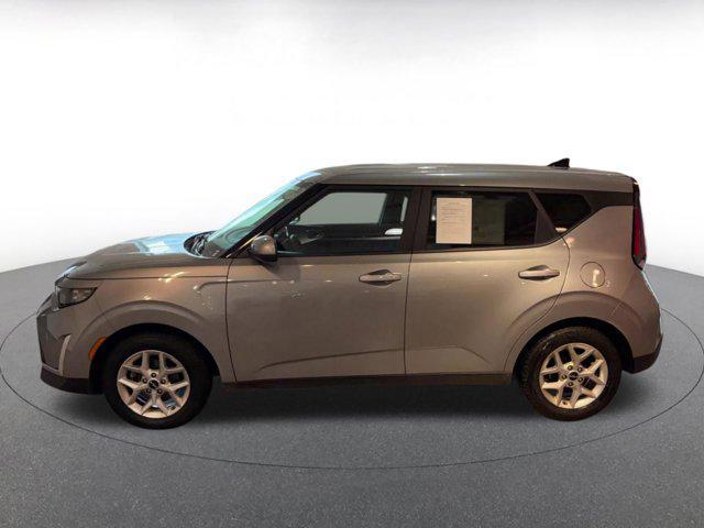 used 2023 Kia Soul car, priced at $13,817