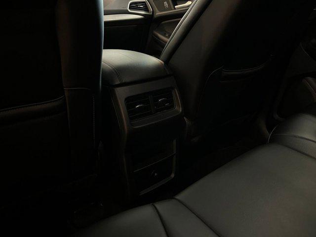 used 2024 Ford Edge car, priced at $25,589