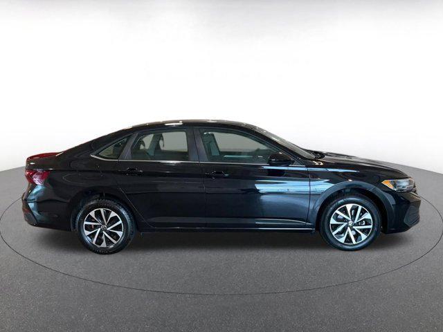 used 2024 Volkswagen Jetta car, priced at $16,815