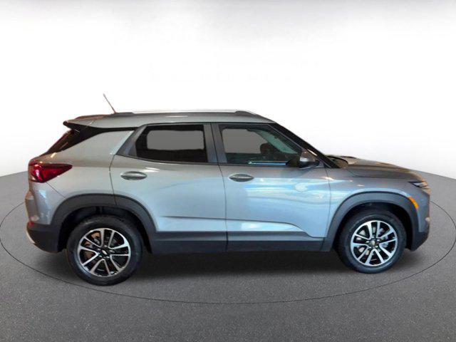 used 2025 Chevrolet TrailBlazer car, priced at $22,990