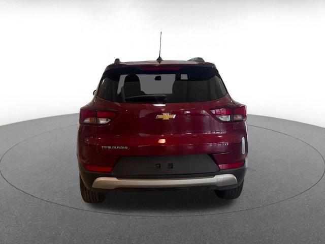 used 2025 Chevrolet TrailBlazer car, priced at $22,504