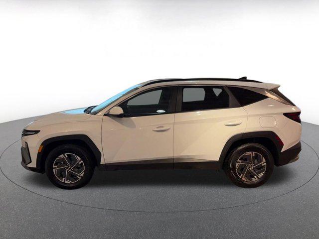 used 2025 Hyundai TUCSON Hybrid car, priced at $26,613