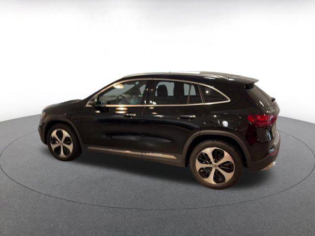 used 2025 Mercedes-Benz GLA 250 car, priced at $35,617