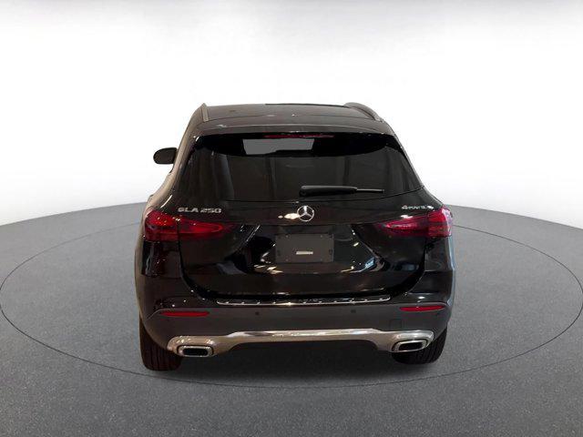 used 2025 Mercedes-Benz GLA 250 car, priced at $35,617