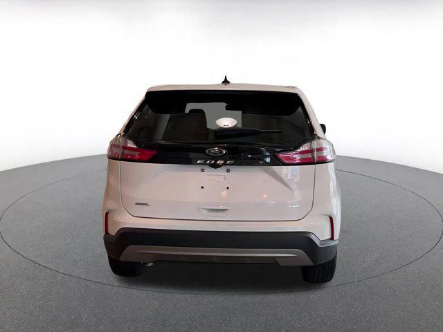 used 2024 Ford Edge car, priced at $24,688