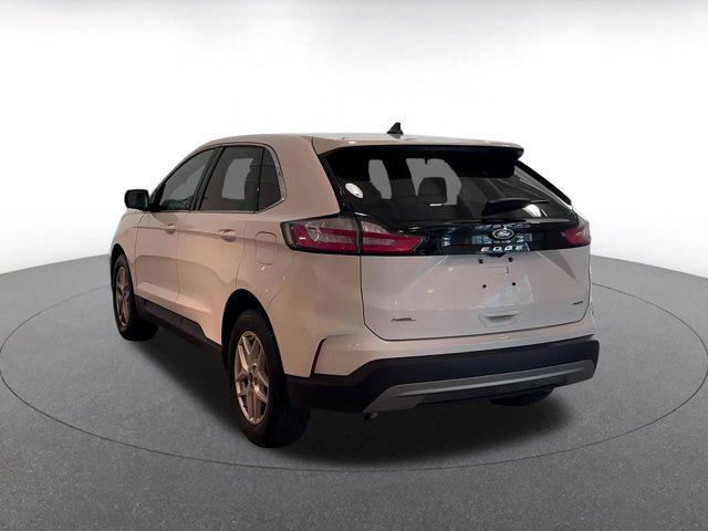 used 2024 Ford Edge car, priced at $24,688