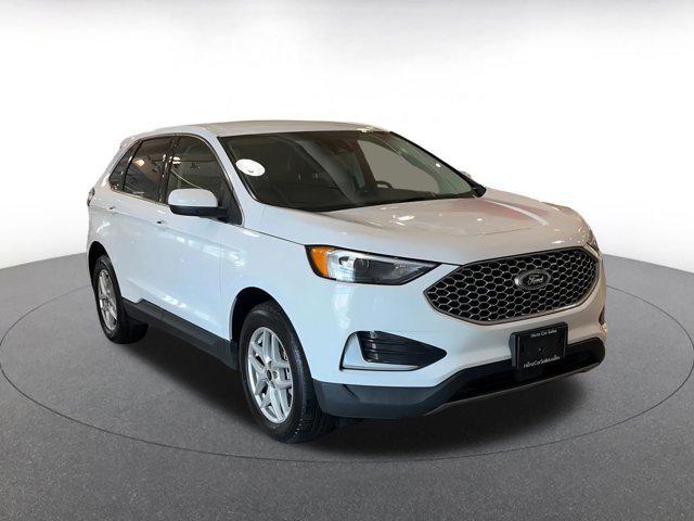 used 2024 Ford Edge car, priced at $25,105