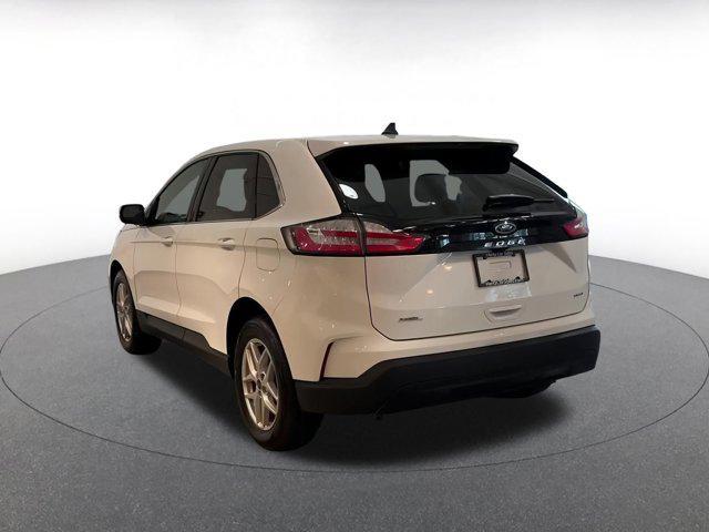 used 2024 Ford Edge car, priced at $25,105