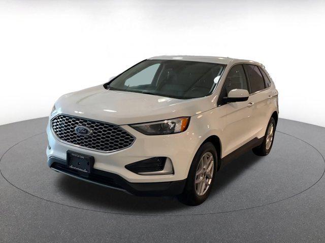 used 2024 Ford Edge car, priced at $25,105