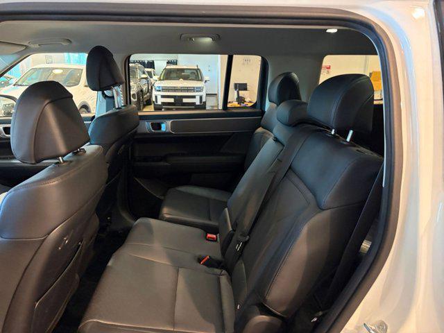 used 2025 Hyundai Santa Fe car, priced at $29,376