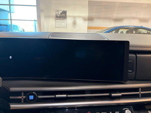 used 2025 Hyundai Santa Fe car, priced at $29,376