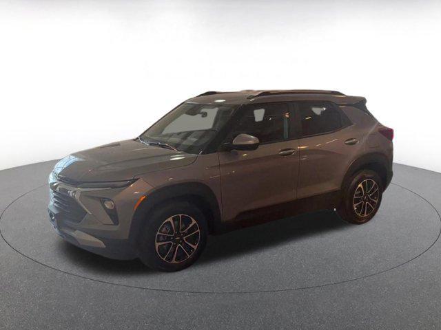 used 2025 Chevrolet TrailBlazer car, priced at $22,686