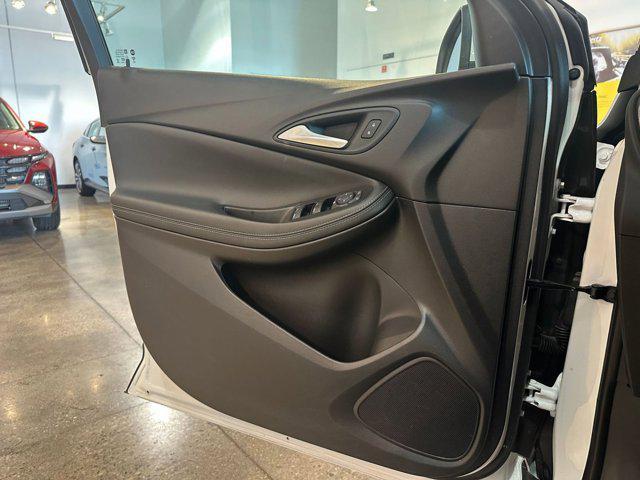 used 2025 Buick Encore GX car, priced at $21,273