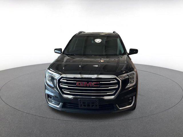 used 2024 GMC Terrain car, priced at $25,707