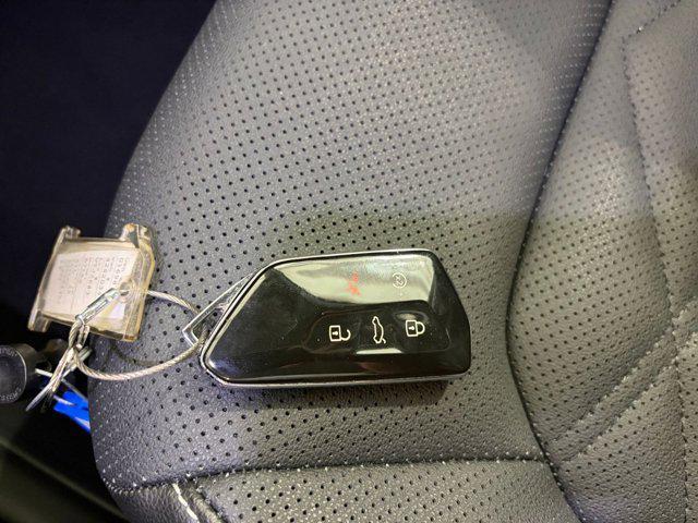 used 2025 Volkswagen Atlas car, priced at $35,059