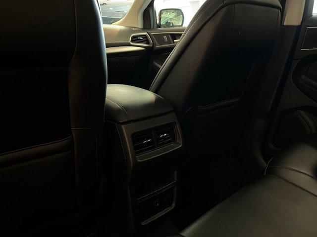 used 2024 Ford Edge car, priced at $21,645