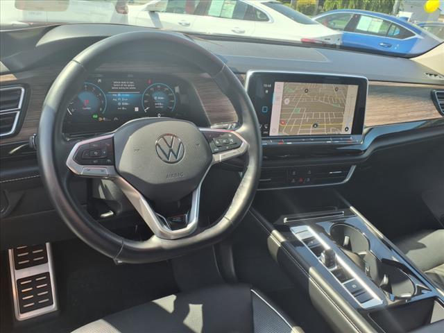 used 2024 Volkswagen Atlas car, priced at $46,877