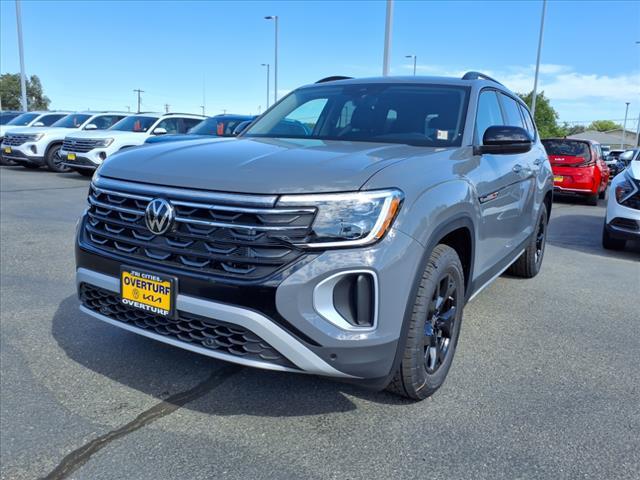 new 2025 Volkswagen Atlas car, priced at $45,014